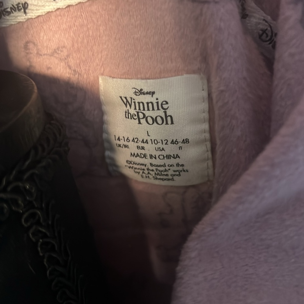 Brand new with tags Disney Winnie the Pooh pink velour cropped hoodie size lg. - Picture 4 of 6